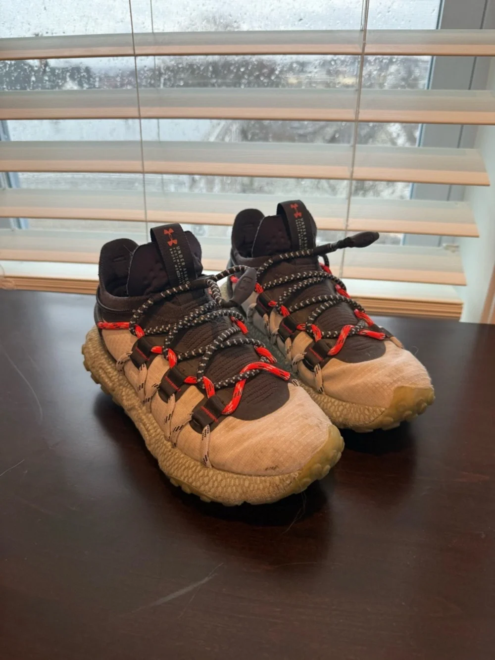 Under Armour Sneakers